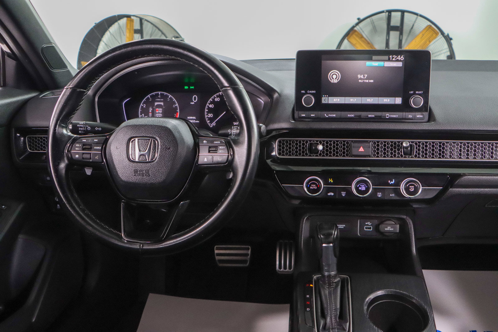 Used 2023 Honda Civic Sport image 17