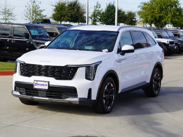 Used 2024 Kia Sorento S FWD image 11