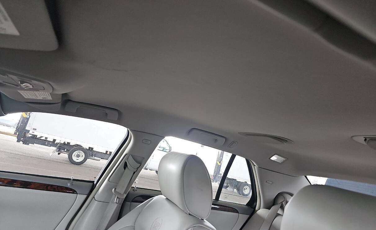 Used 2009 Cadillac DTS FWD image 7