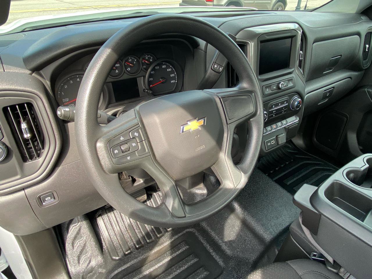 Used 2025 Chevrolet Silverado 1500 W/T RWD image 8