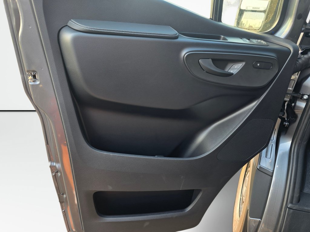 New 2026 Mercedes-Benz Sprinter 2500 image 27
