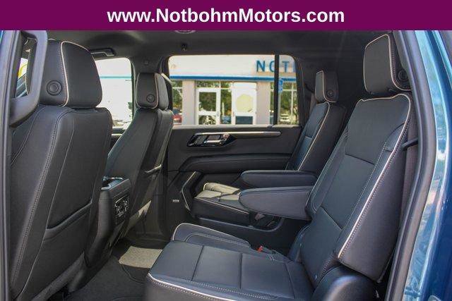 New 2025 Chevrolet Suburban Premier image 13