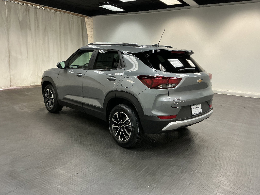 New 2026 Chevrolet TrailBlazer LT image 3