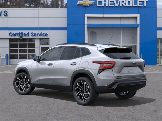 New 2026 Chevrolet Trax RS w/ Sunroof Package image 3