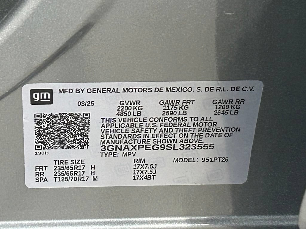 Used 2025 Chevrolet Equinox LT AWD/4WD image 45