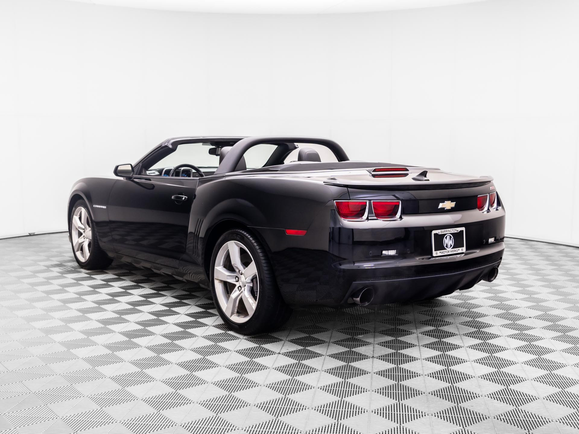 Used 2011 Chevrolet Camaro SS w/ RS Package RWD image 3