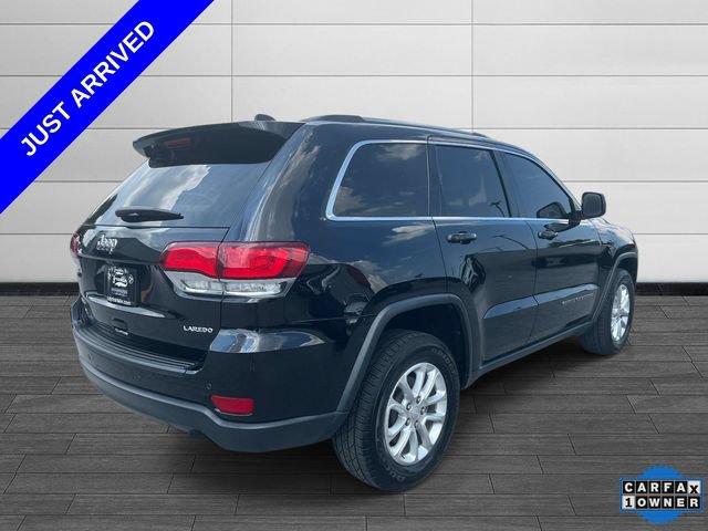 Used 2021 Jeep Grand Cherokee Laredo w/ Security & Convenience Group AWD/4WD image 4
