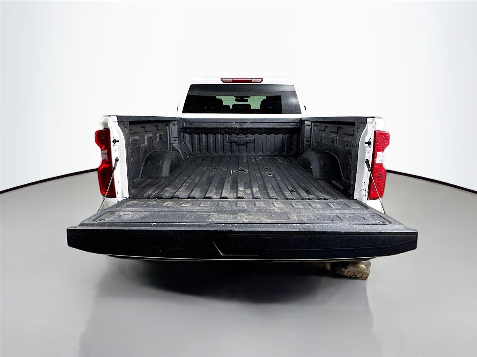 Used 2022 Chevrolet Silverado 2500 Custom w/ Custom Value Package image 24