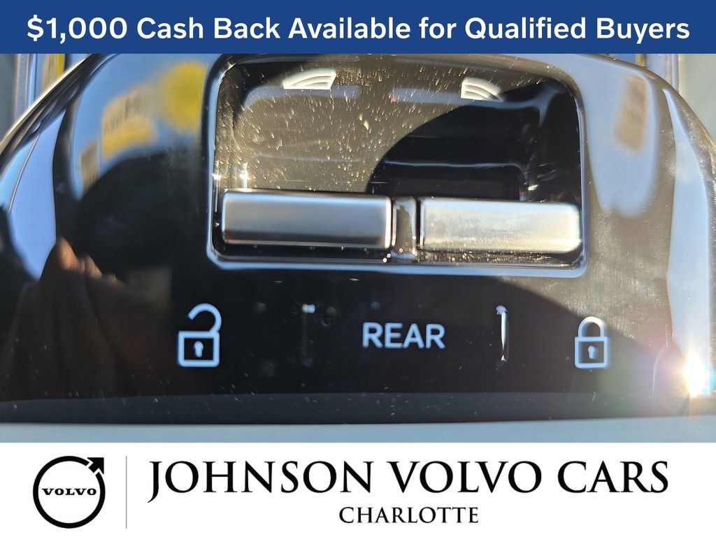 New 2026 Volvo EX30 Ultra w/ Protection Package Premier image 29