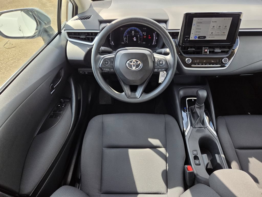 Used 2026 Toyota Corolla LE FWD image 14