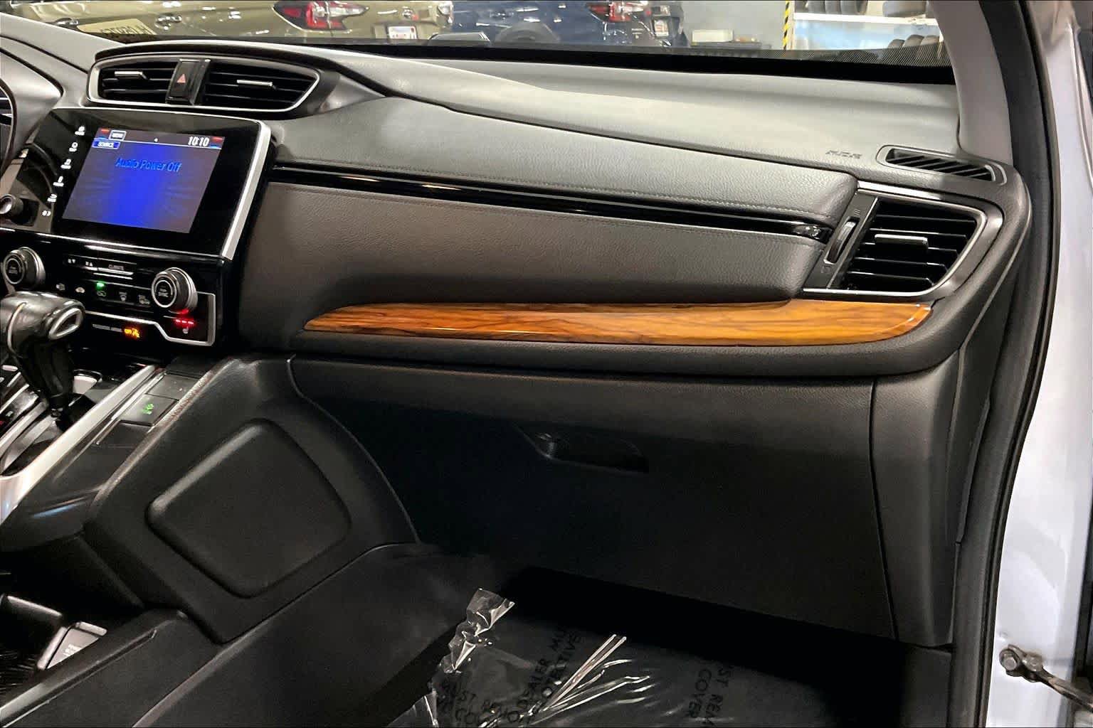 Used 2017 Honda CR-V Touring image 19