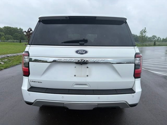 Used 2019 Ford Expedition Limited w/ Equipment Group 302A AWD/4WD image 8