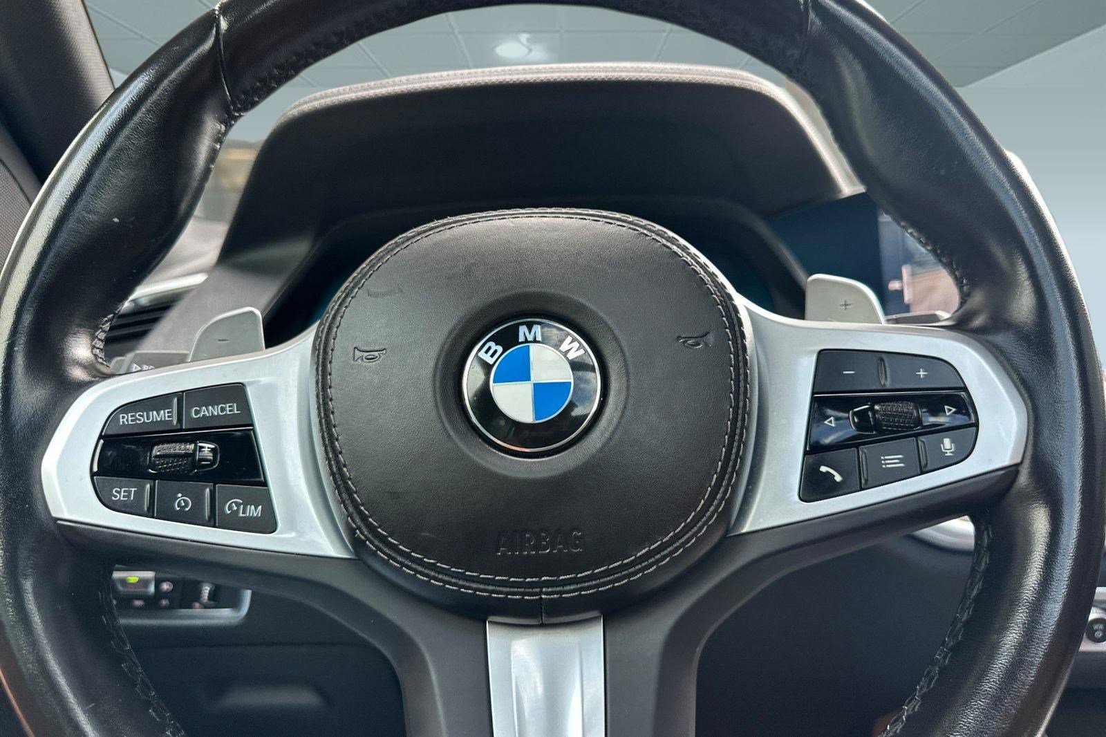 Used 2022 BMW X5 sDrive40i w/ M Sport Package RWD image 17