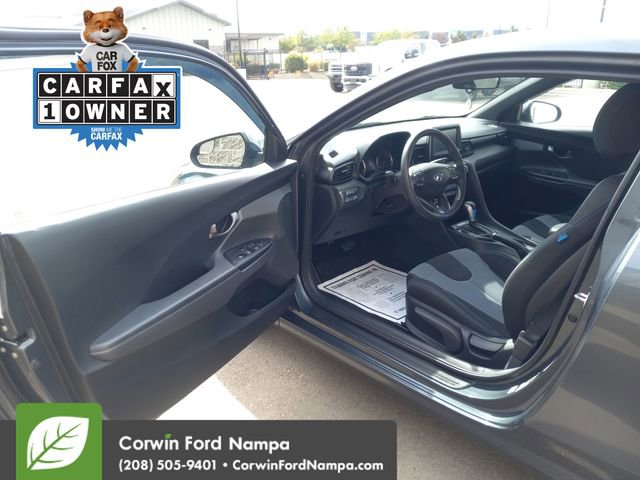 Used 2020 Hyundai Veloster 2.0 image 9