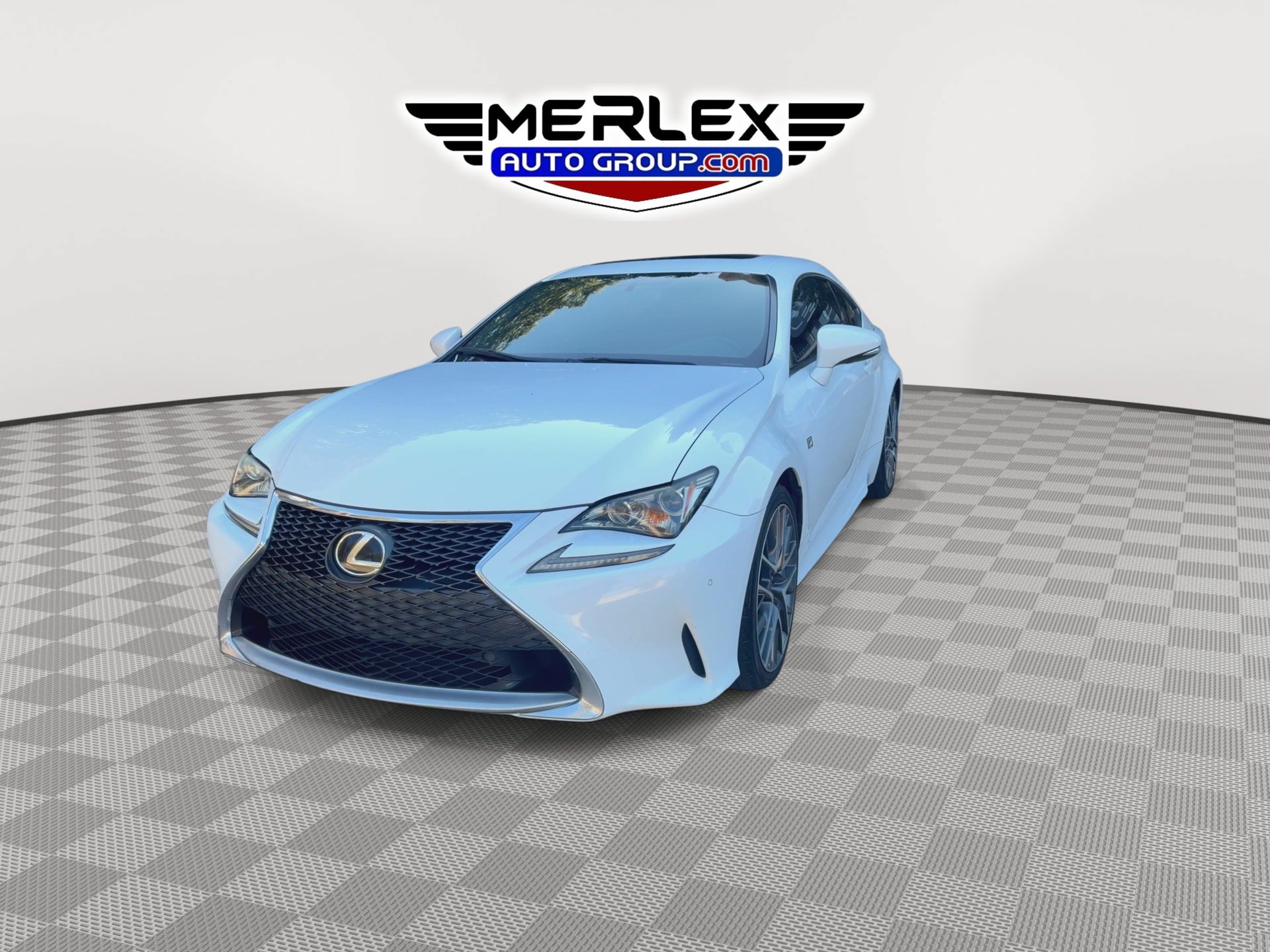 Used 2016 Lexus RC 200t RWD image 4