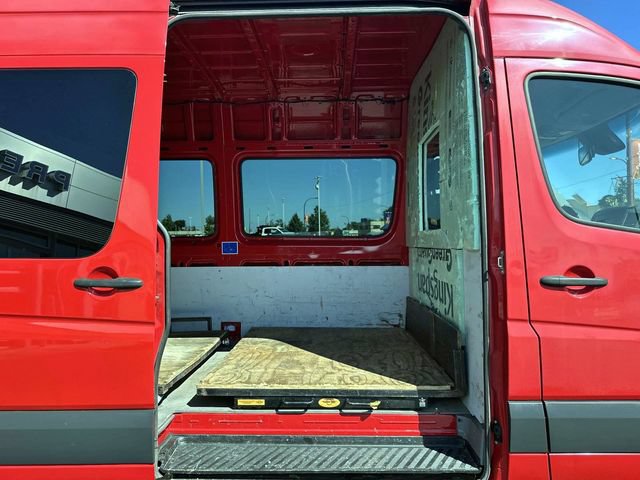 Used 2017 Mercedes-Benz Sprinter 2500 image 8