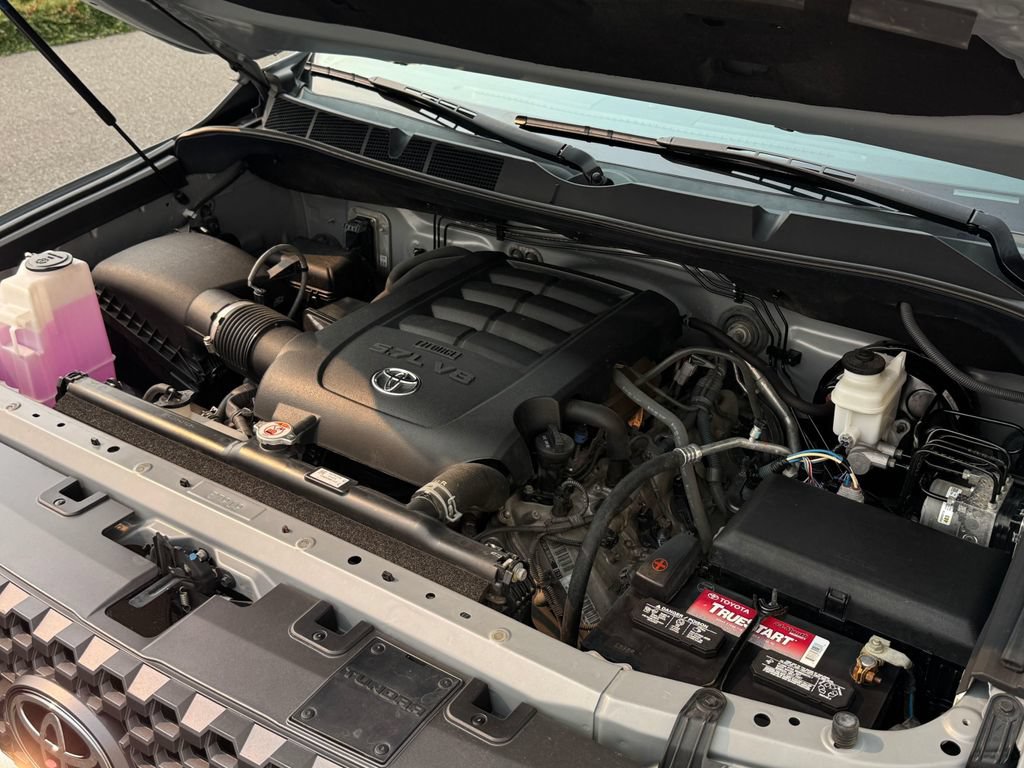 Used 2021 Toyota Tundra SR5 AWD/4WD image 29