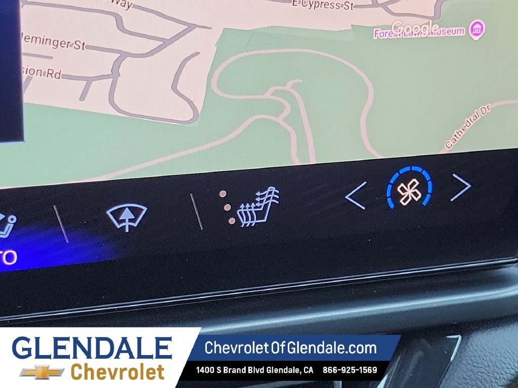 Used 2024 Chevrolet Equinox EV RS FWD image 22