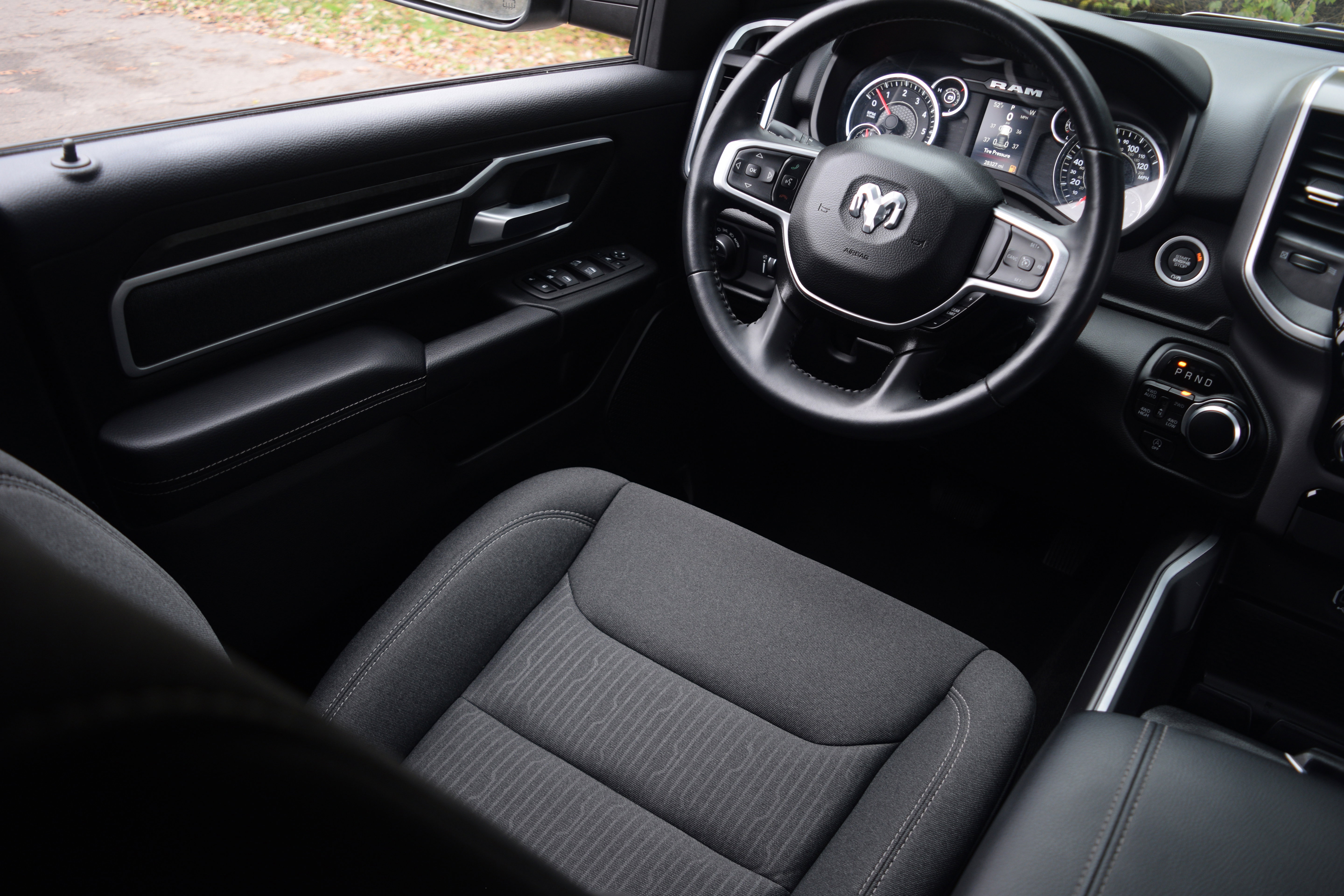 Used 2023 RAM 1500 Big Horn image 2