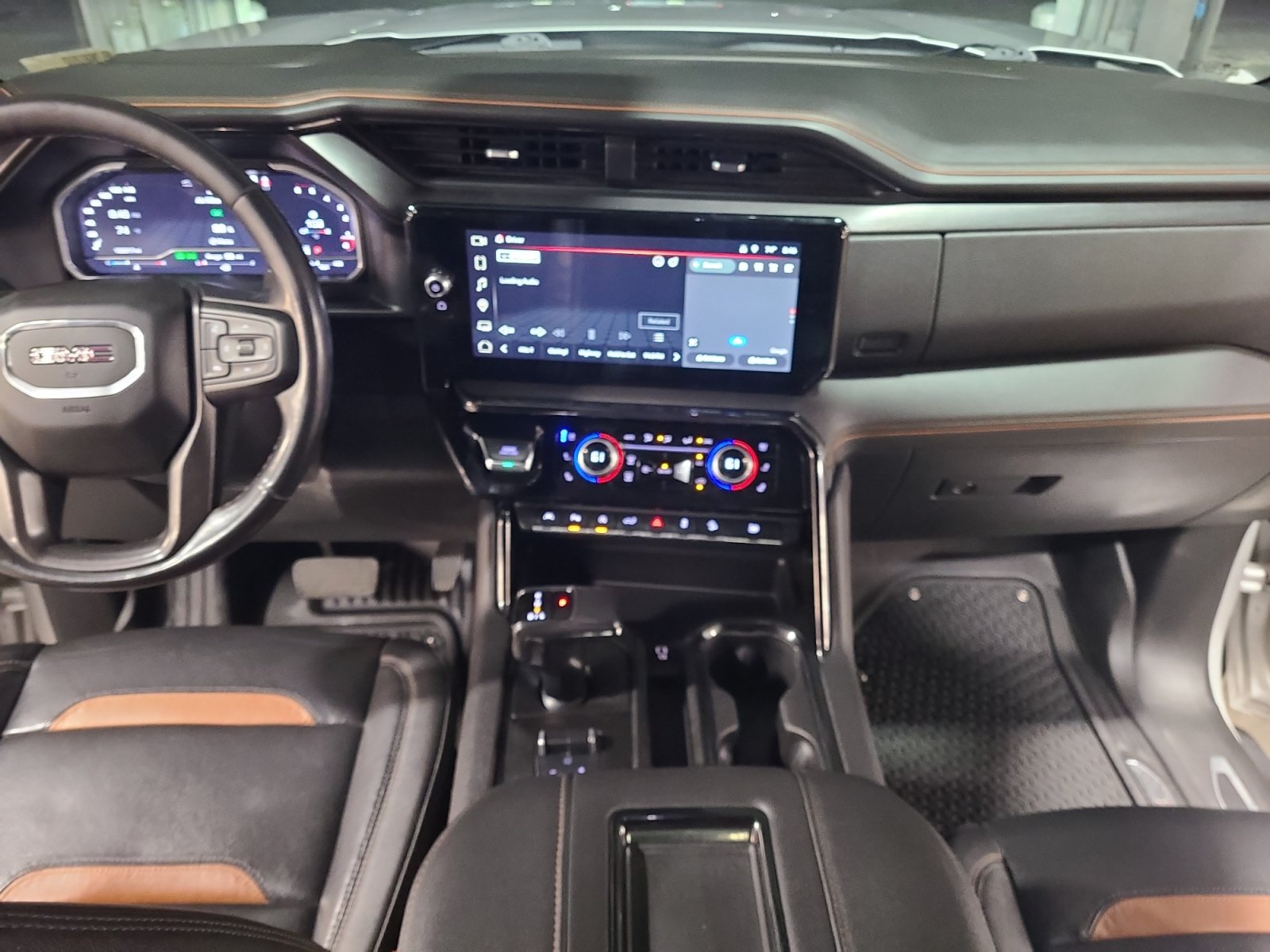 Used 2022 GMC Sierra 1500 AT4 w/ AT4 Premium Package AWD/4WD image 20