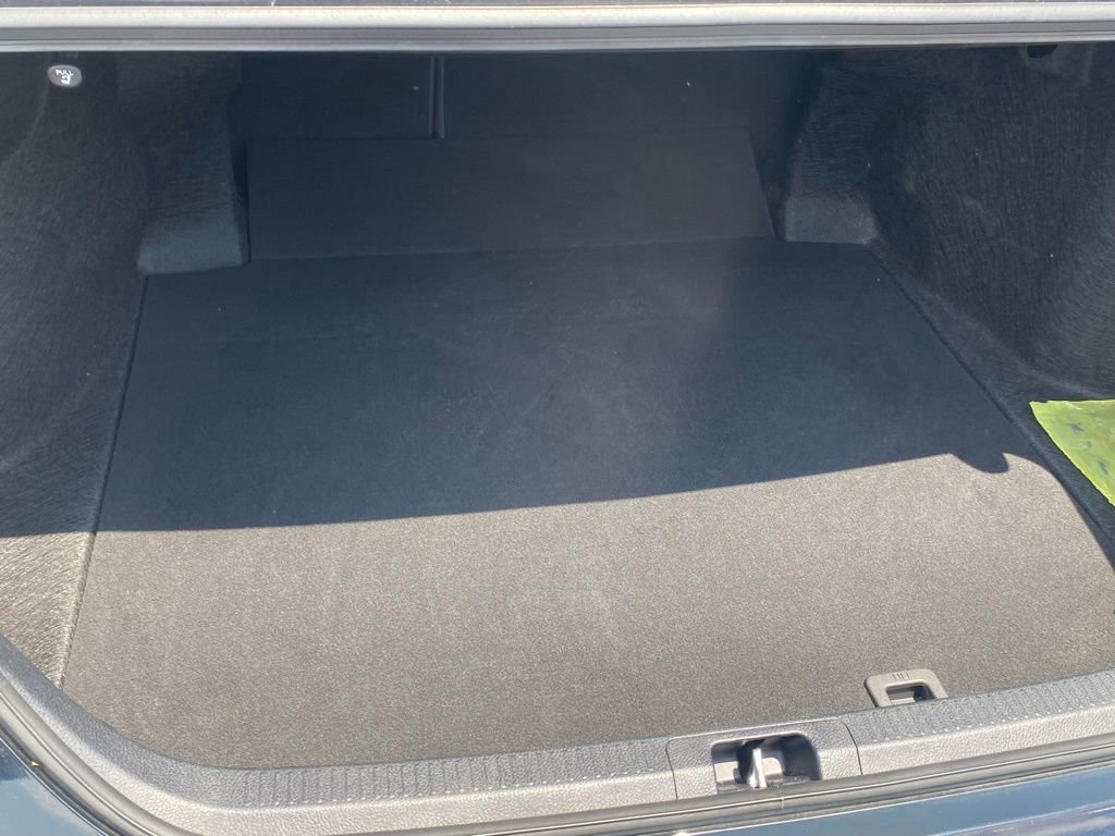 Used 2023 Toyota Camry XLE FWD image 11