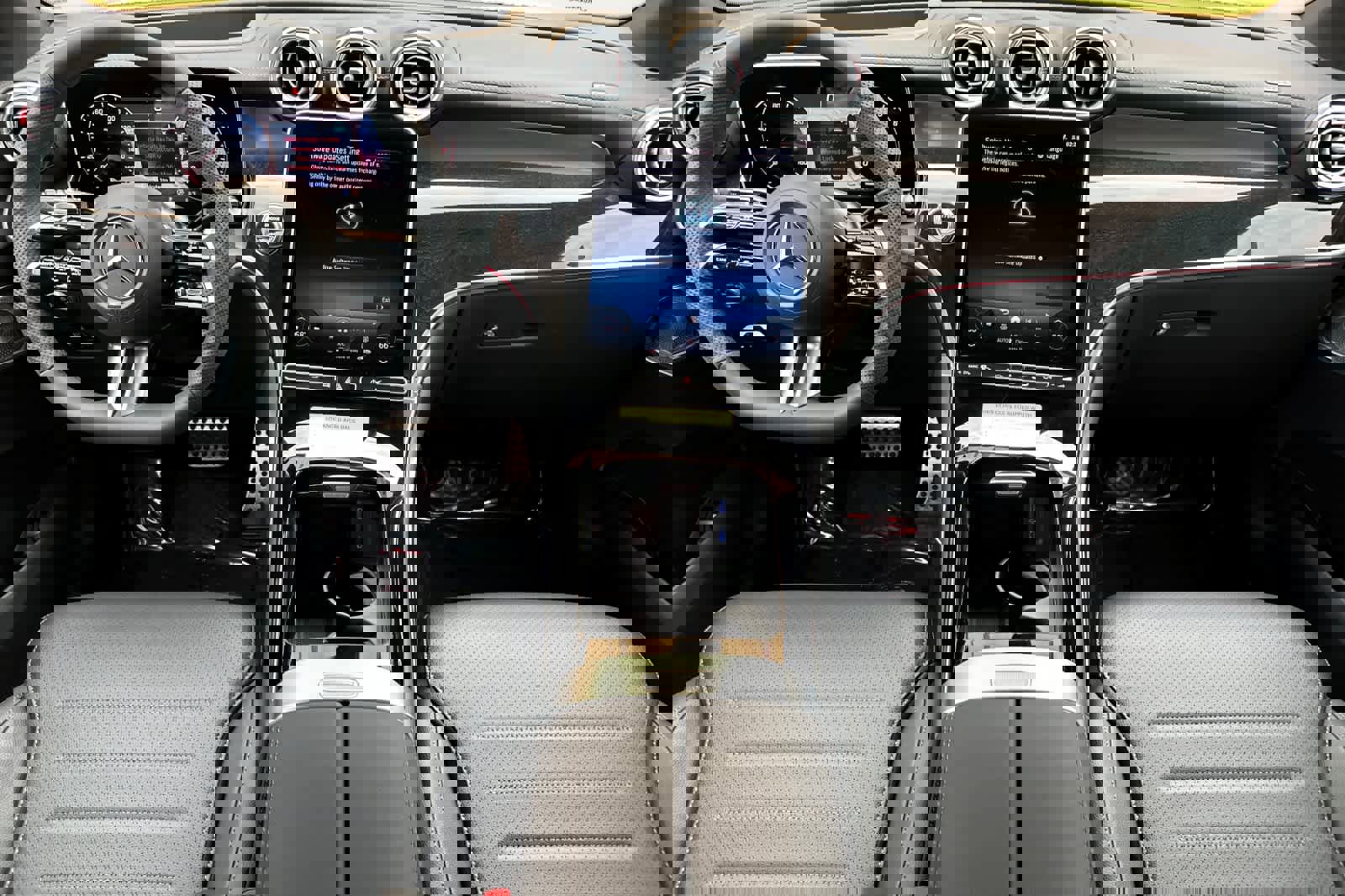 New 2026 Mercedes-Benz GLC 300 4MATIC image 12