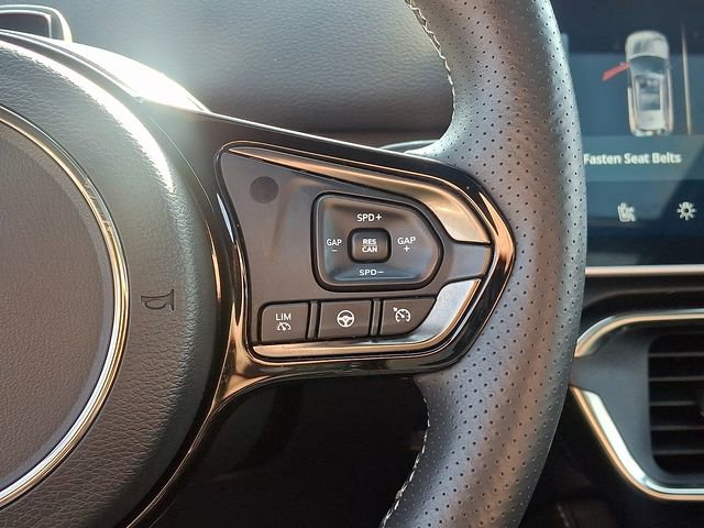 Used 2023 VinFast VF 8 Plus image 27