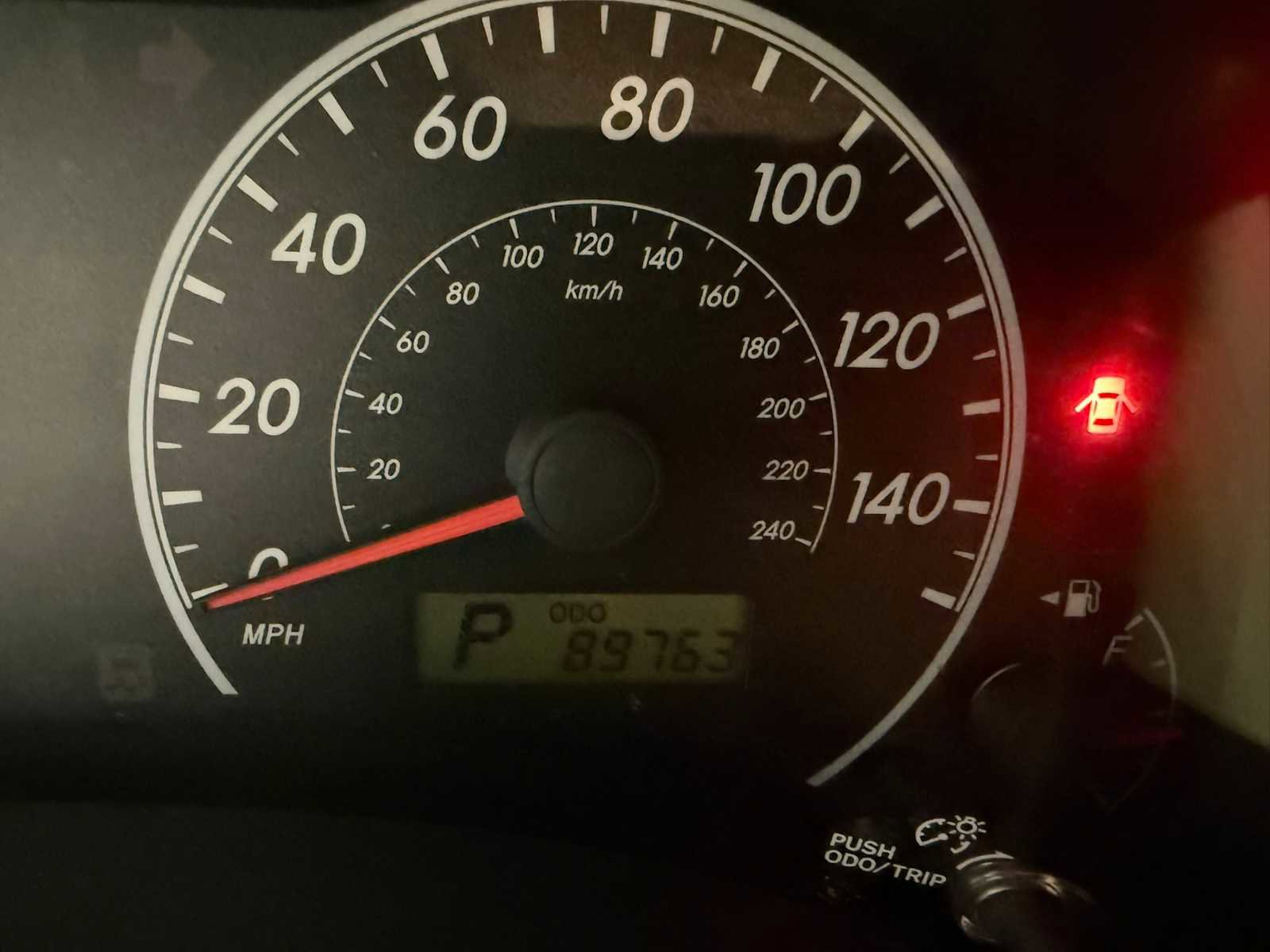 Used 2012 Toyota Corolla LE FWD image 35