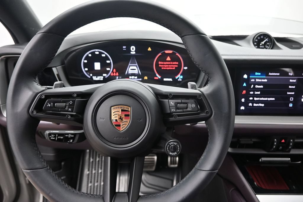 Used 2025 Porsche Cayenne S AWD/4WD image 20