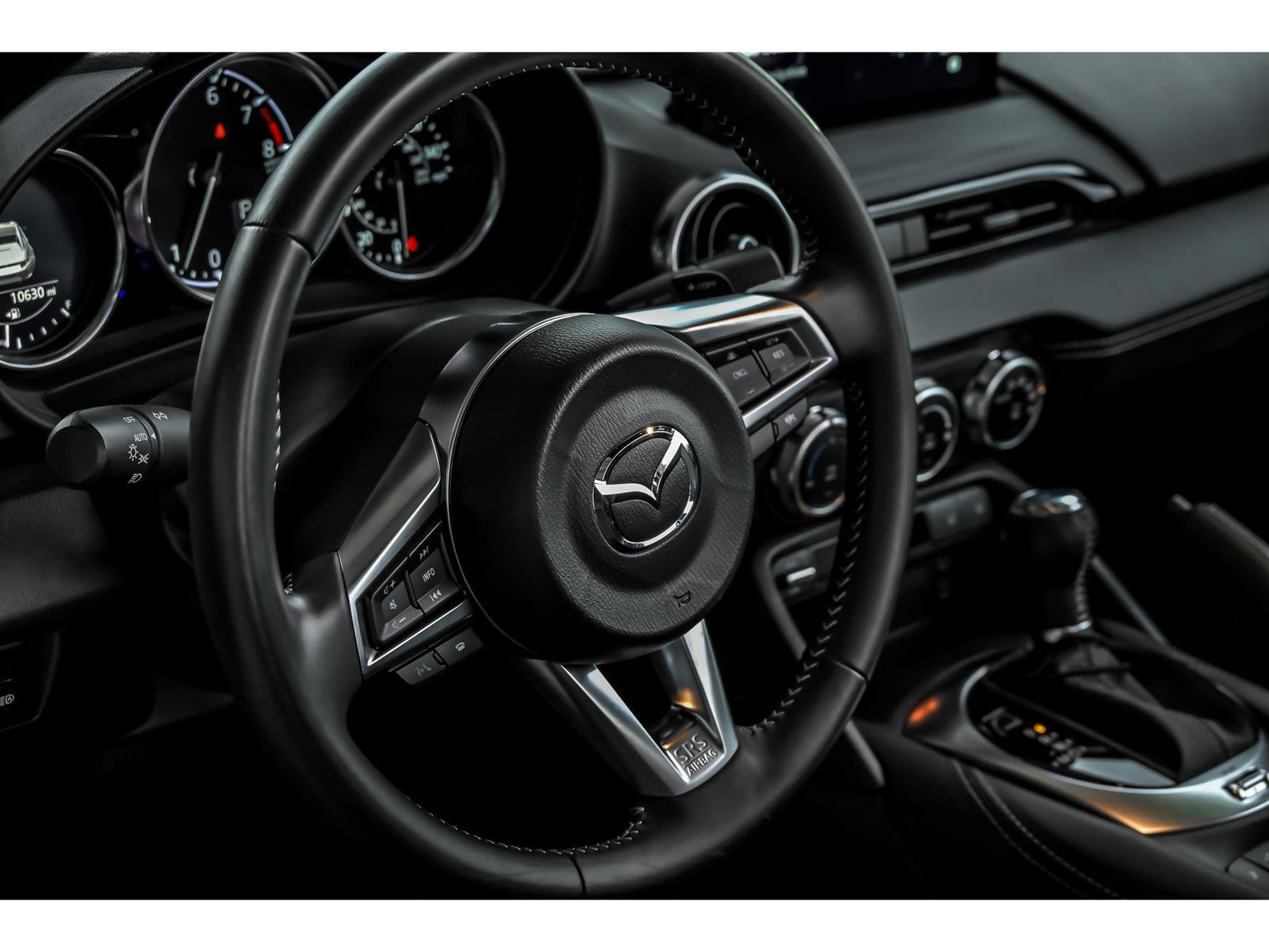 Used 2024 MAZDA MX-5 Miata RF Grand Touring RWD image 13