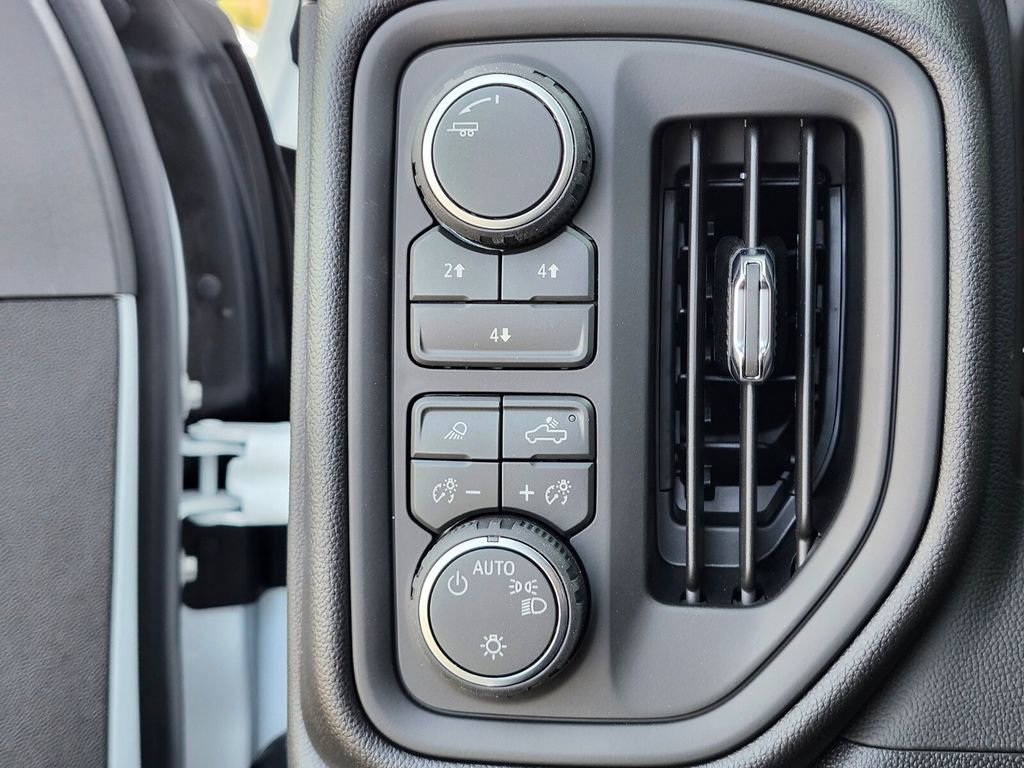 New 2026 Chevrolet Silverado 2500 Custom w/ Custom Value Package image 21