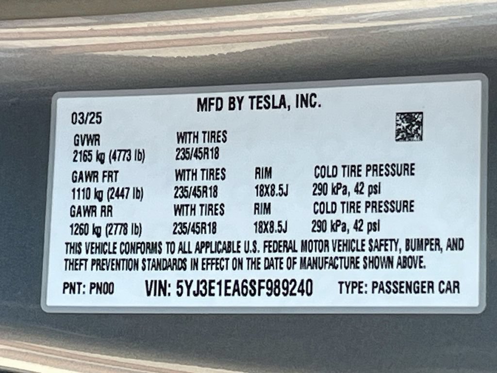 Used 2025 Tesla Model 3 Long Range RWD image 33