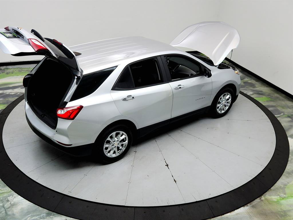 Used 2020 Chevrolet Equinox LS w/ LPO, Floor Liner Package FWD image 37