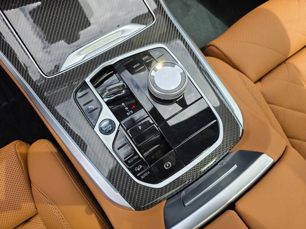 New 2026 BMW X5 M60i AWD/4WD image 15
