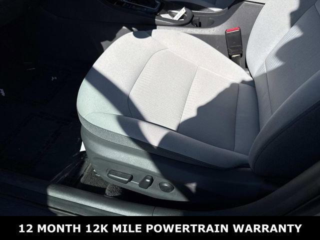 Used 2022 Hyundai Ioniq SE FWD image 15