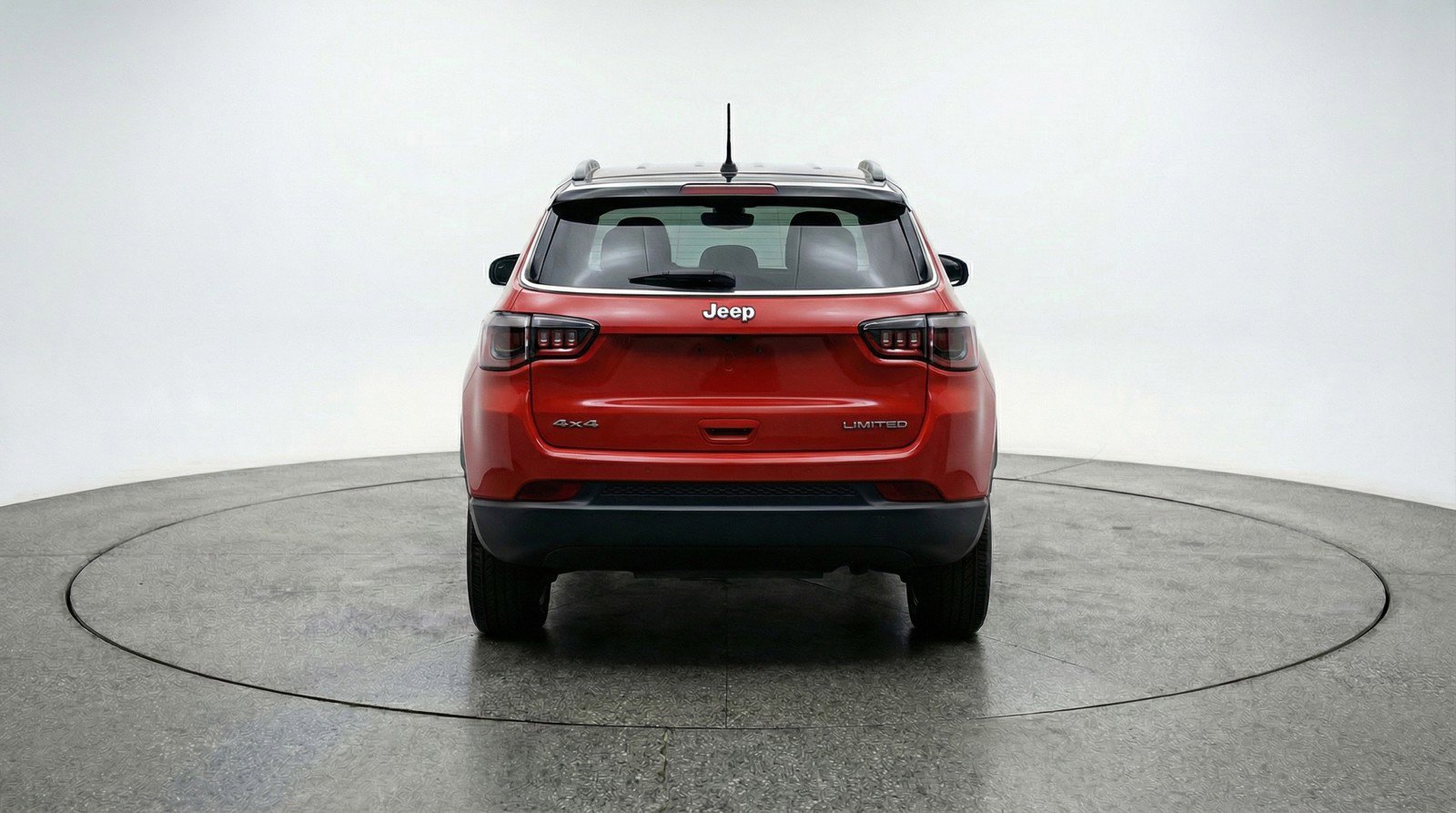 Used 2025 Jeep Compass Limited image 7