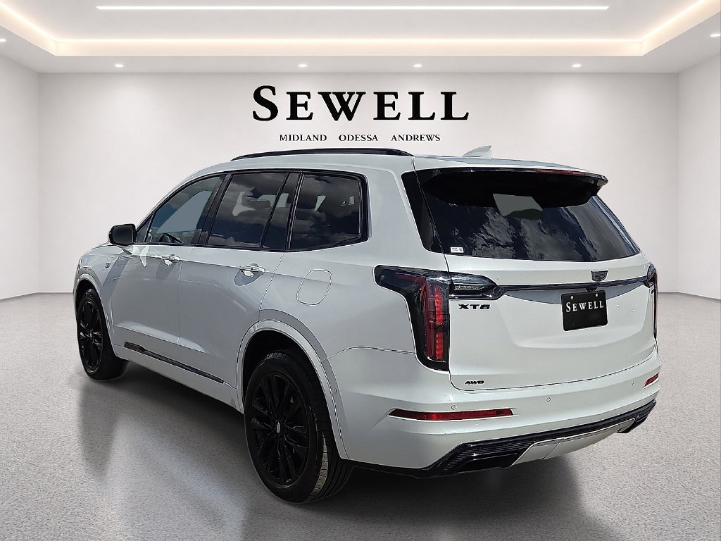 Certified 2024 Cadillac XT6 Sport w/ LPO, ONYX Package AWD/4WD image 3