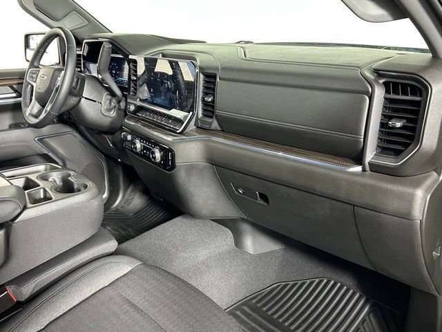 Used 2024 Chevrolet Silverado 1500 RST w/ Z71 Off-Road Package AWD/4WD image 16