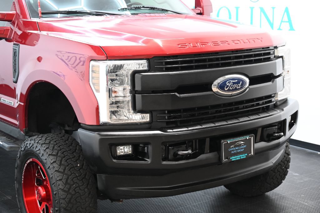 Used 2019 Ford F250 Lariat w/ Lariat Value Package AWD/4WD image 7
