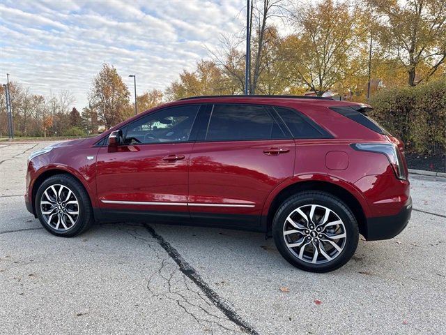 Used 2021 Cadillac XT5 Sportv w/ Platinum Package image 3