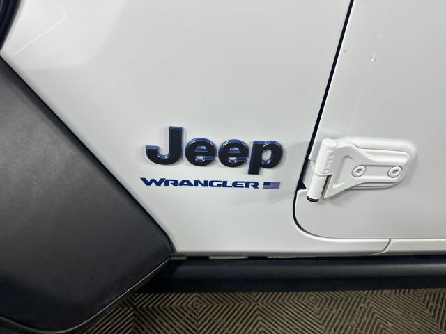 Used 2024 Jeep Wrangler Unlimited image 10