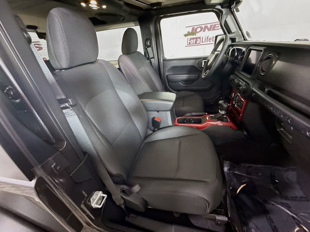 Used 2023 Jeep Wrangler Sport AWD/4WD image 30