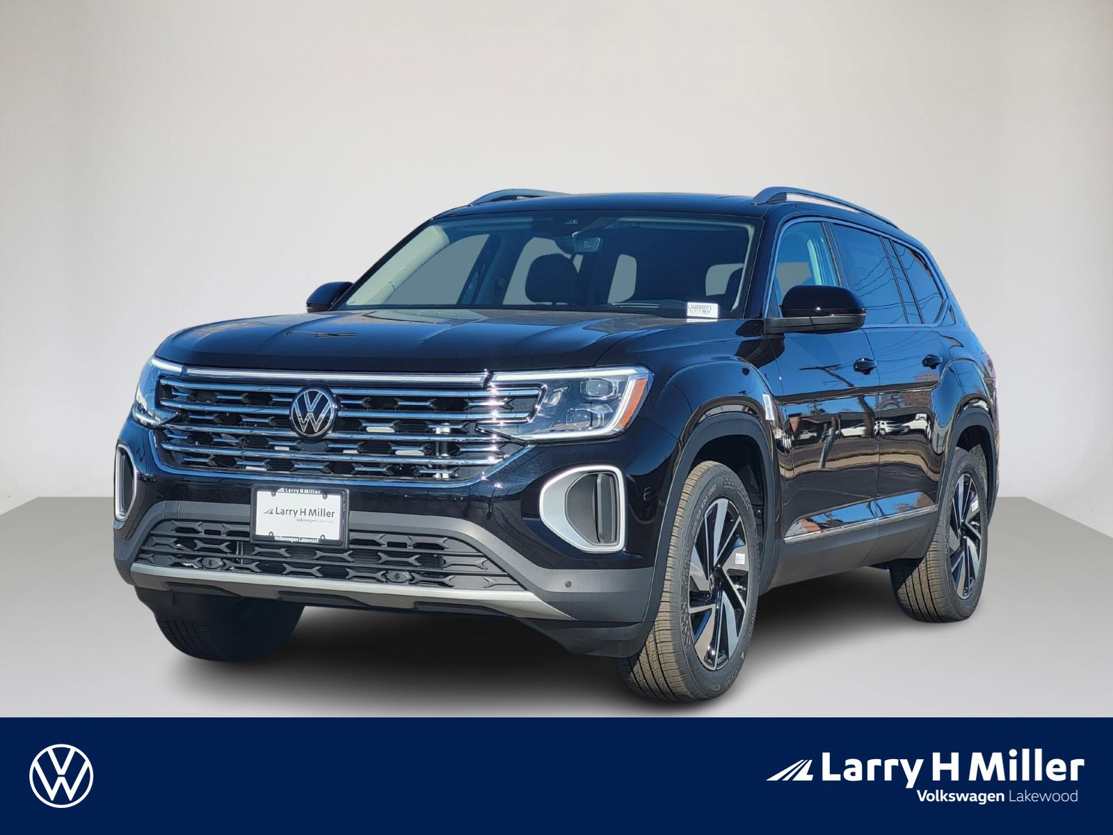 New 2026 Volkswagen Atlas SEL image 1