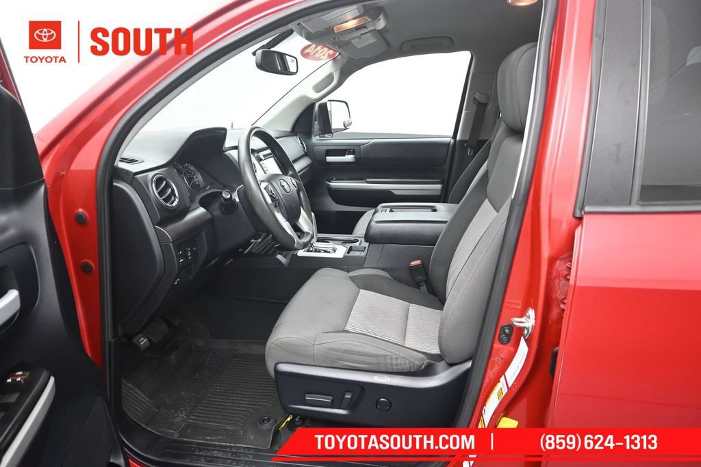 Used 2014 Toyota Tundra SR5 w/ SR5 Upgrade Package AWD/4WD image 9