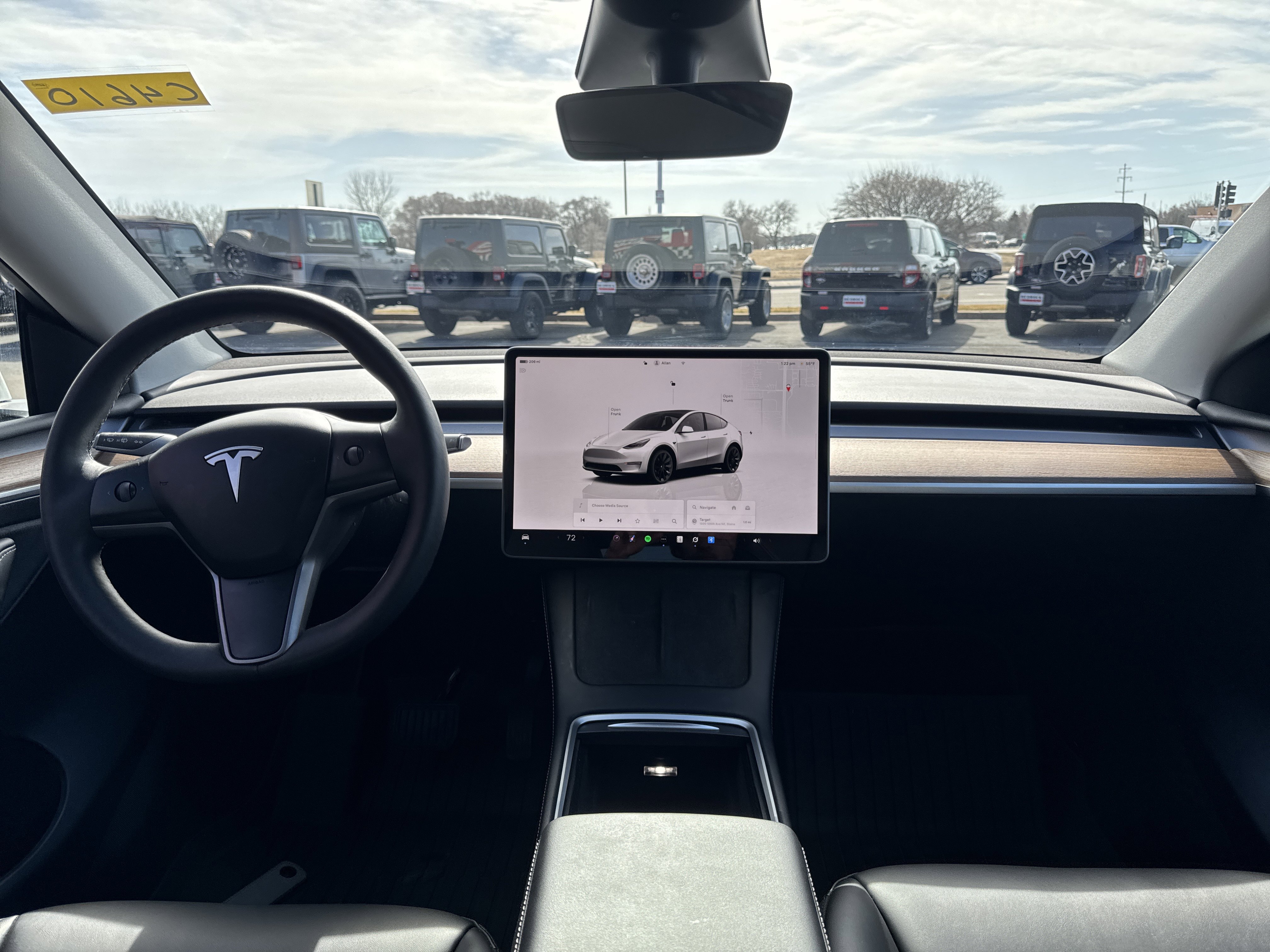 Used 2023 Tesla Model Y Long Range image 27