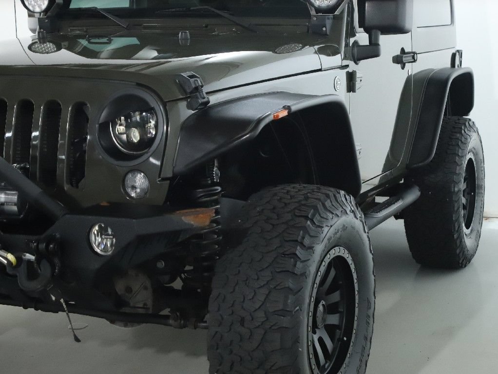 Used 2015 Jeep Wrangler Sport w/ Quick Order Package 24S AWD/4WD image 24