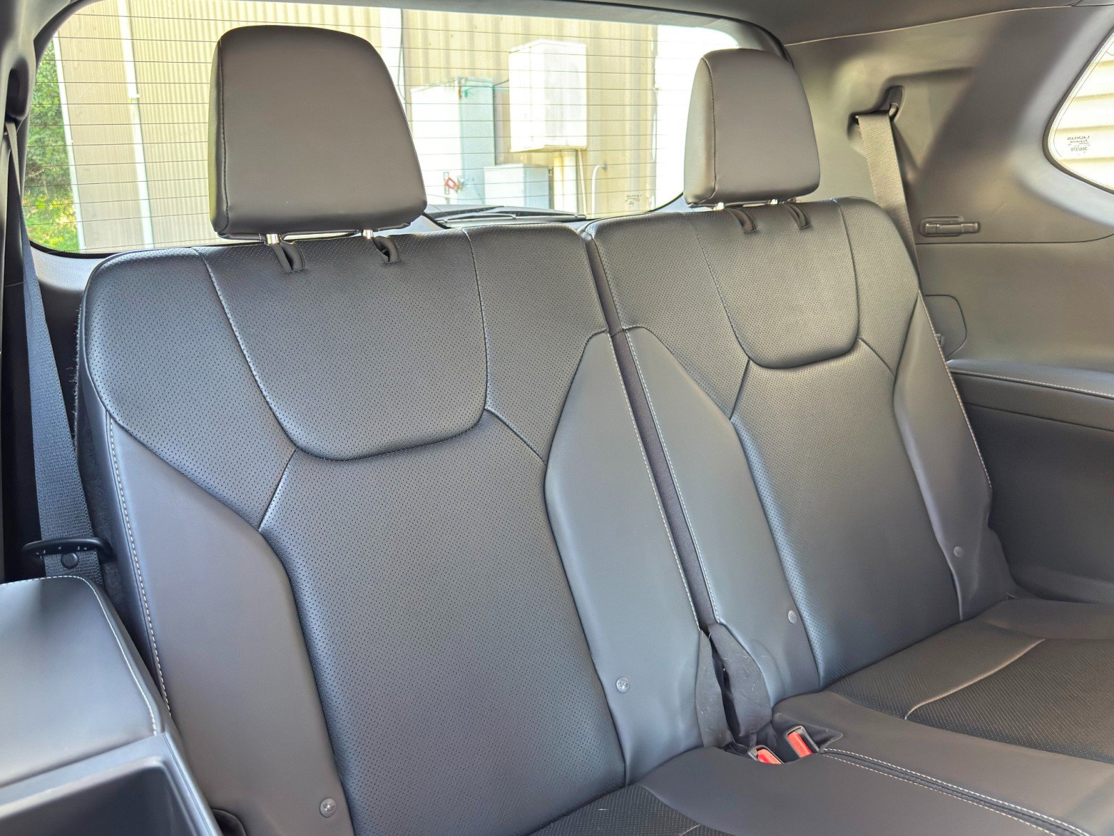 Used 2025 Lexus TX 500h AWD image 39
