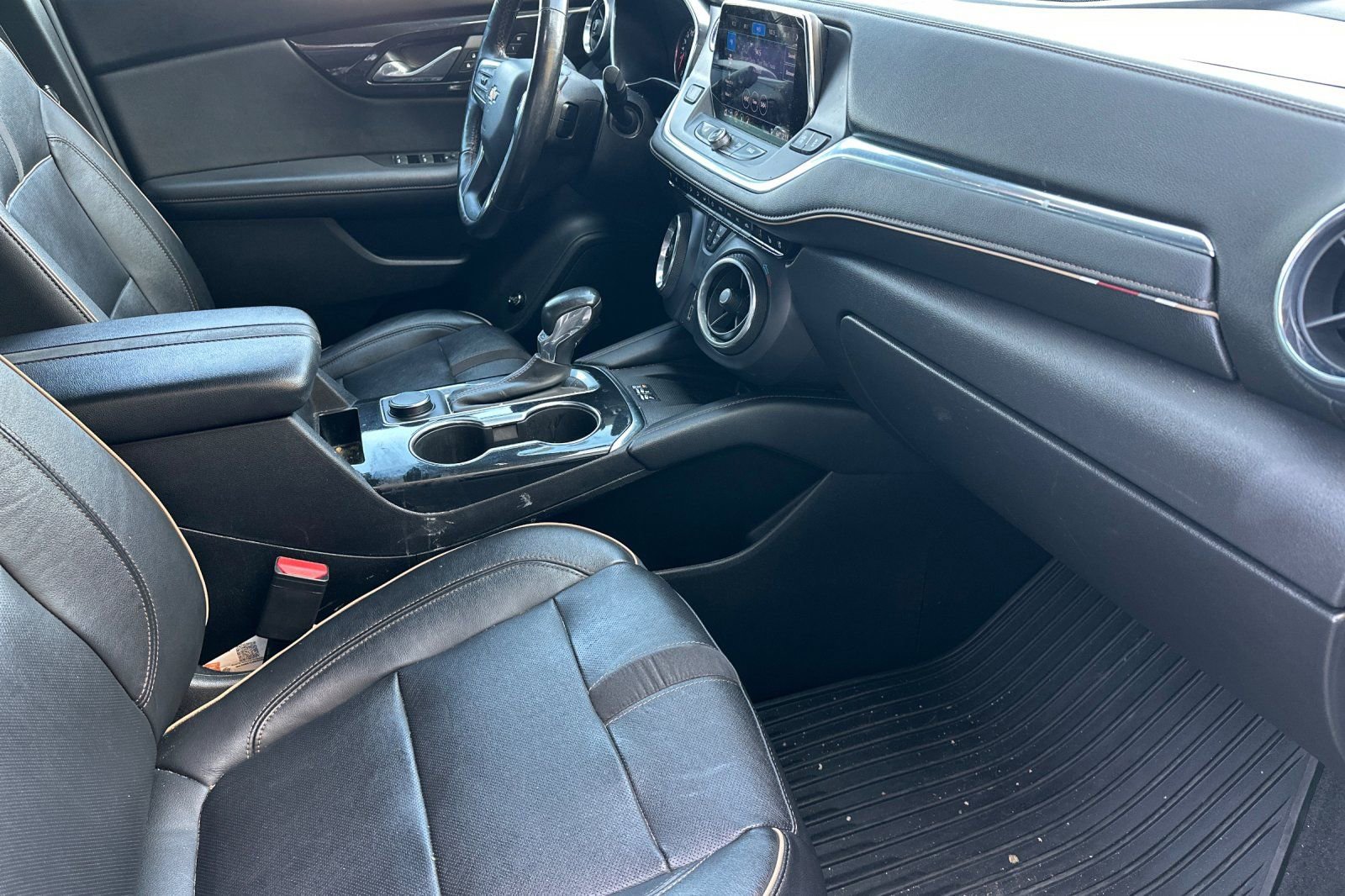 Used 2019 Chevrolet Blazer Premier w/ Sun and Wheels Package image 19