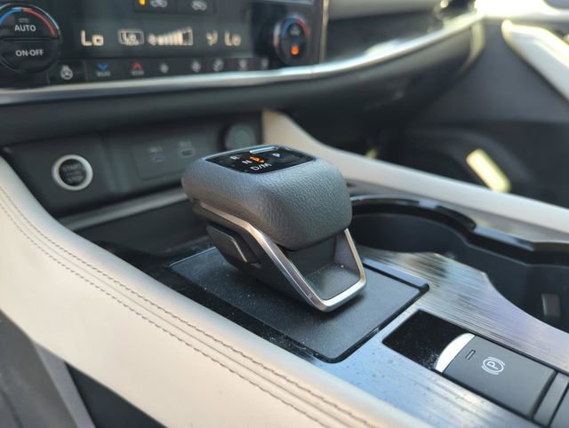 Certified 2023 Nissan Rogue SL w/ SL Premium Package image 38