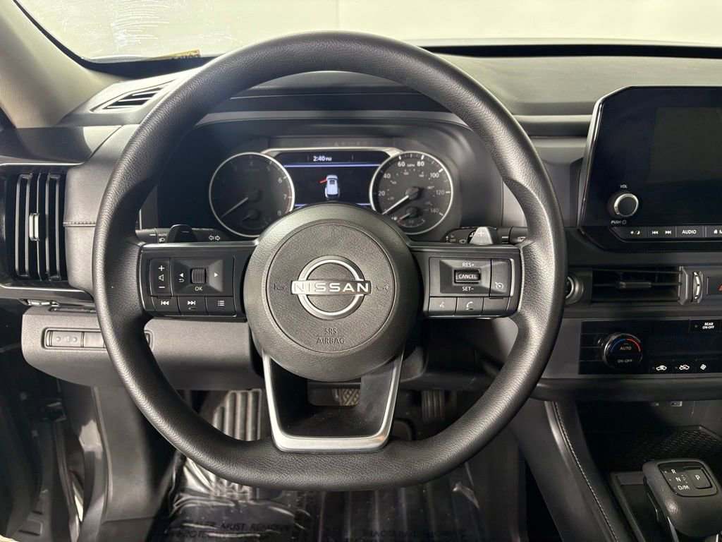 Used 2023 Nissan Pathfinder S FWD image 23